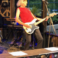 Nicht die Stones, trotz frapierender Ähnlichkeiten, sondern The Mystic Eyes sorgten vor einem Jahr für einen tollen Abend beim Open-Air-Konzert am Sportplatzareal in Etzenrcht, am Samtag, den 8. Juli gastieren Herman Dunkel und die CCR TRIBUTE BAND mit de
