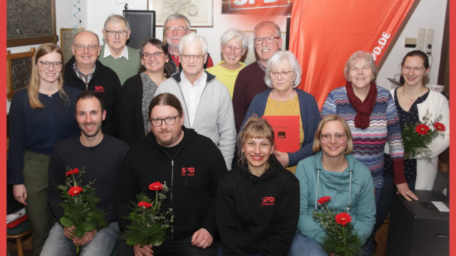 Die neugewählte Vorstandschaft des SPD Ortsvereins Etzenricht